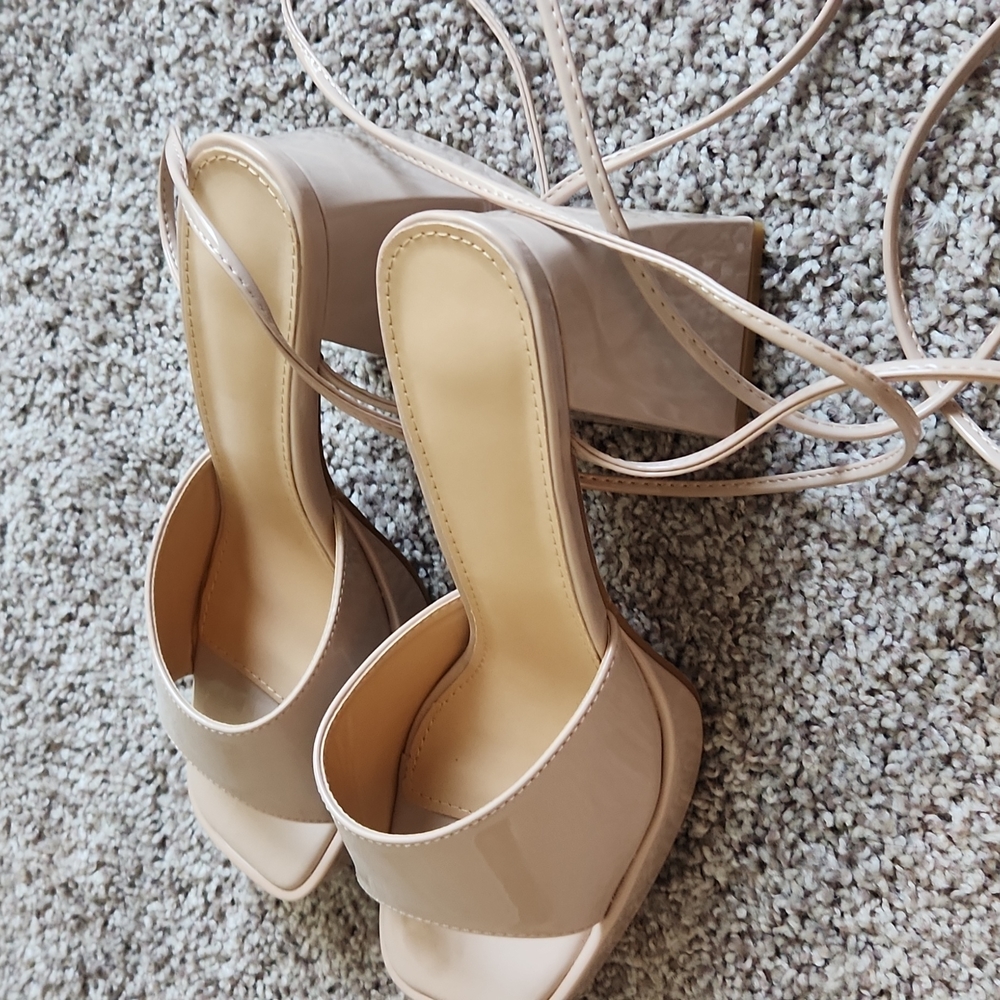 Tie Leg Chunky Heeled Strappy Sandals